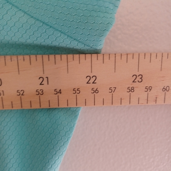 Izod Golf Polo Womens XL Lot Of 2 NWOT Preppy Athletic Performance - Picture 8 of 10